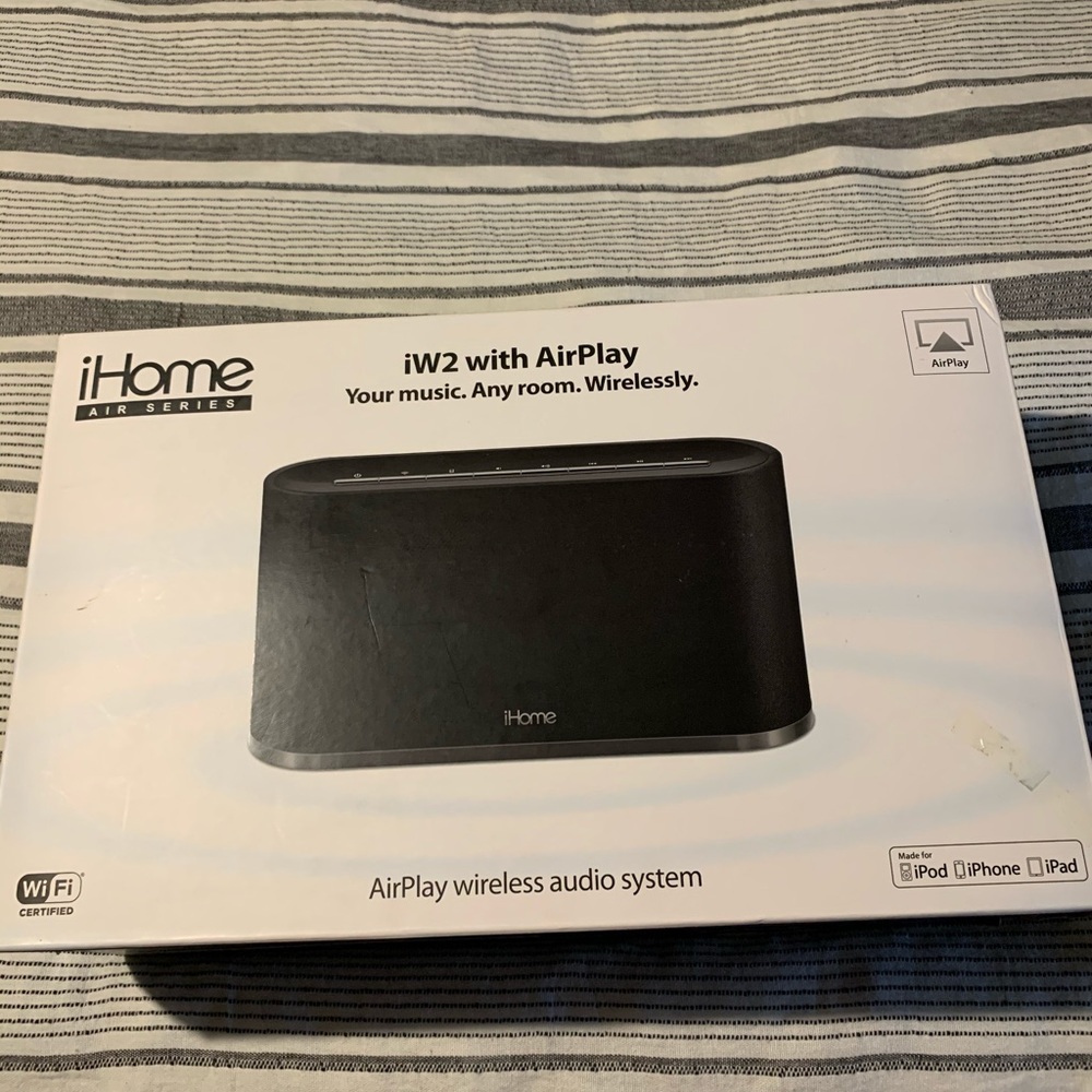 Ihome IW2 air series Airplay wireless Audio System